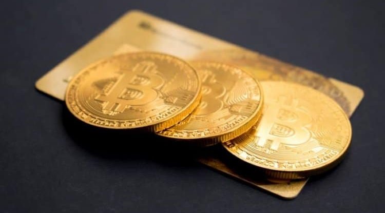 Why is El Salvador introducing Bitcoin as the second official currency?