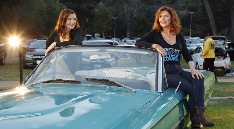 30 years of "Thelma and Louise": Geena Davis and Susan Sarandon recreate a provocative scene from the car!