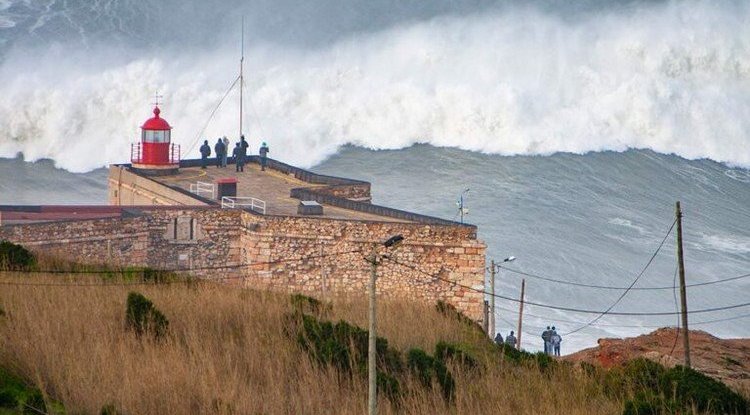 New HBO documentary: 100 Foot Wave