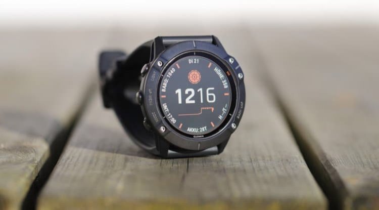Garmin Fenix 6X Pro: an ambitious watch with GPS and maps for outdoor sports