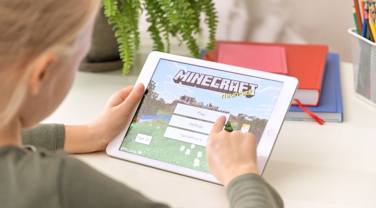 New dangerous software bug spreading through Minecraft