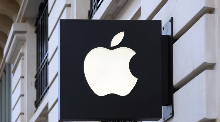 APPLE IS PREPARING A FLEXIBLE IPHONE