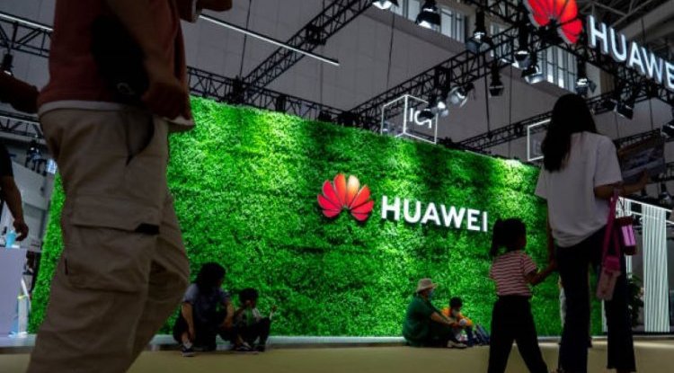 NEW LIST: These Huawei devices are the first to get a new operating system!