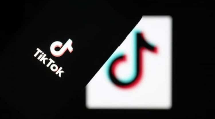 DEMAND A BILLION AND A HALF OF EURO DAMAGES: Parents in the Netherlands are suing TikTok because of their children