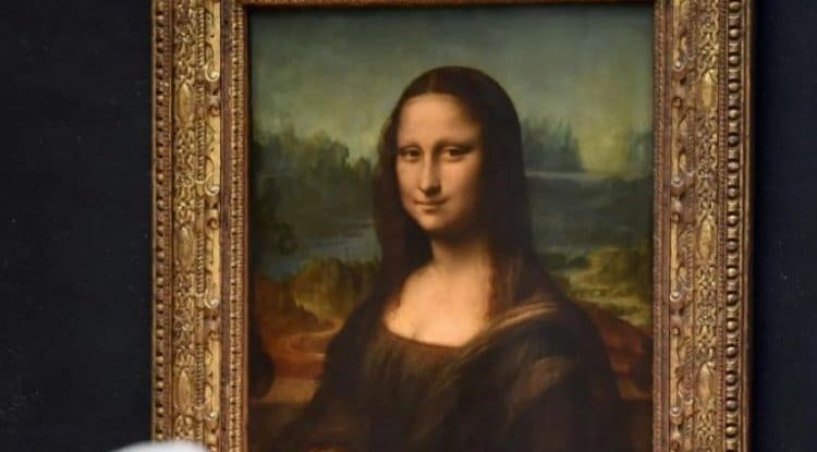 A replica of the Mona Lisa sold for 2.9 million euros!