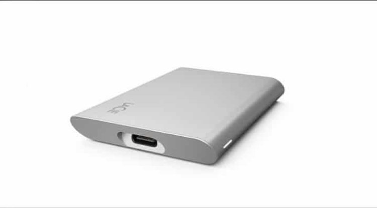 The latest LaCie portable SSDs offer write speeds of up to 1000 MB / s and a capacity of up to 2TB