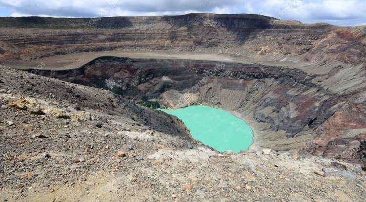 El Salvador began mining bitcoins with the help of renewable volcanic energy