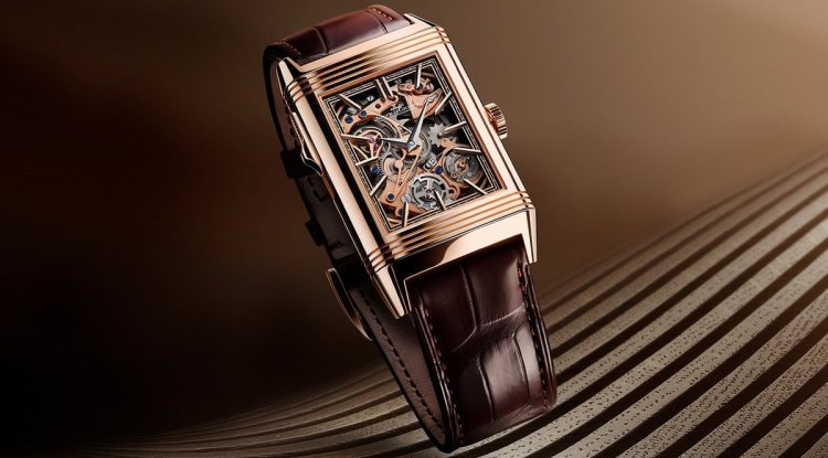 The Maison unveils the brand new Reverso Tribute Minute Repeater
