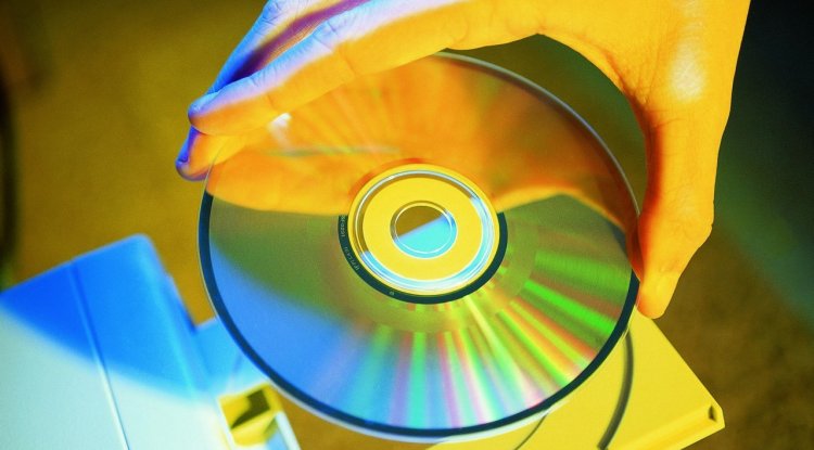 Up to 500 terabytes on a compact disc