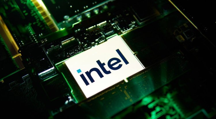 AMD vs Intel: preview and outlook for the next year