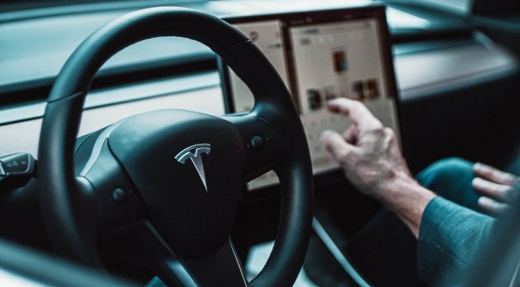 Tesla Autopilot is still not ready for the market