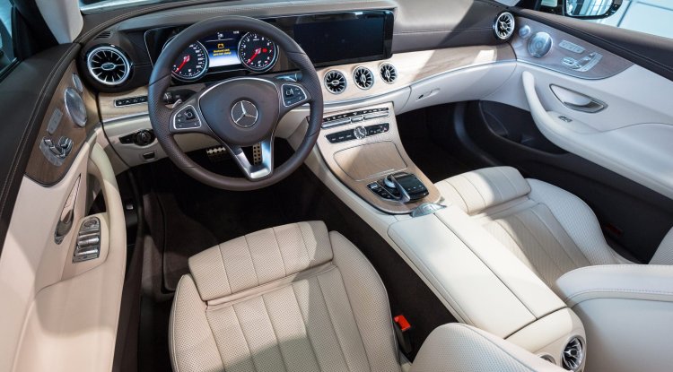 LG Electronics new IVI for Mercedes