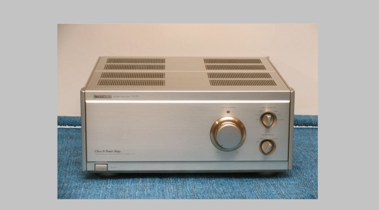 Pioneer A-09 Amplifier - 1992 Release