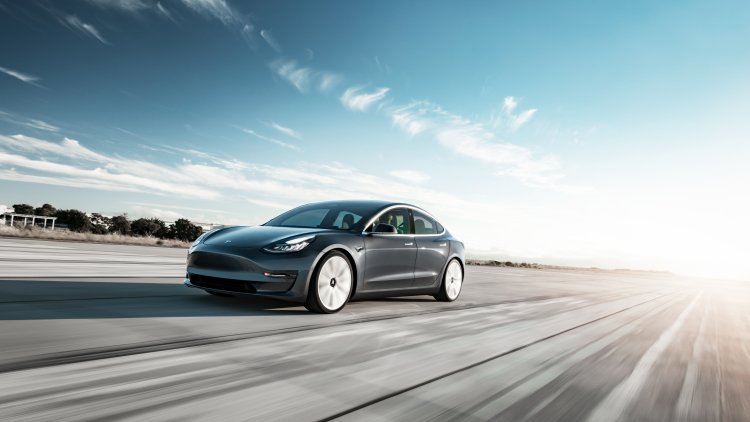 Tesla Autopilot is the target of US authorities