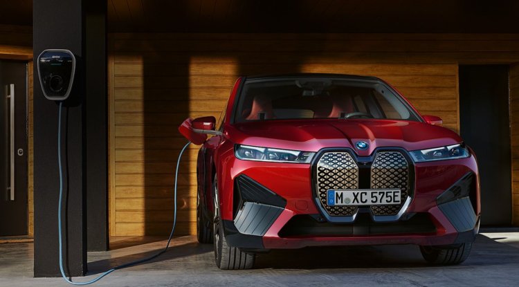 BMW iDrive 8 - definitely one of the best infotainment systems