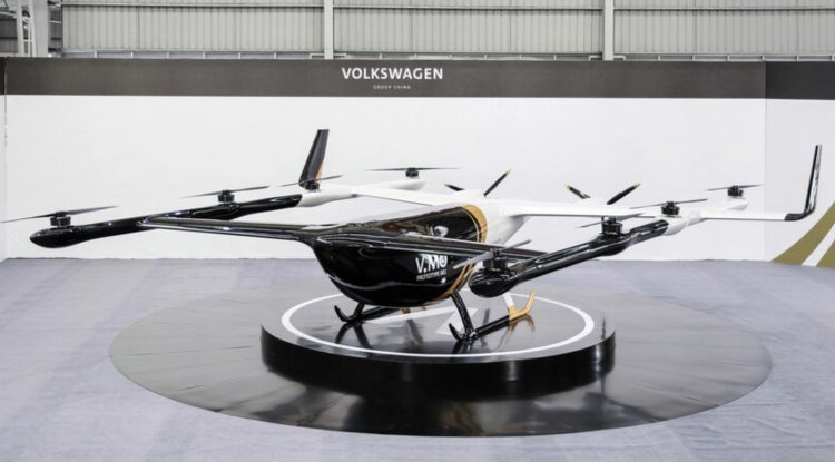 Volkswagen presents high-flyers for four people