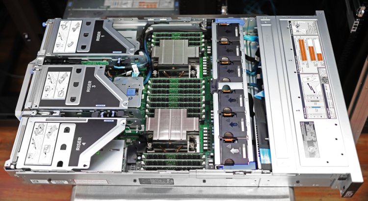 Dell PowerEdge R750xs