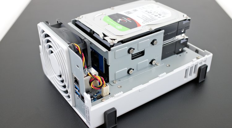 Synology DiskStation DS220j Network Attached Storage Drive