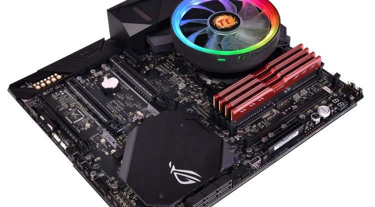 Thermaltake UX100 5V ARGB Sync 16.8 Million Colors 15 Addressable LED Intel/AMD Universal Socket 65W CPU Cooler