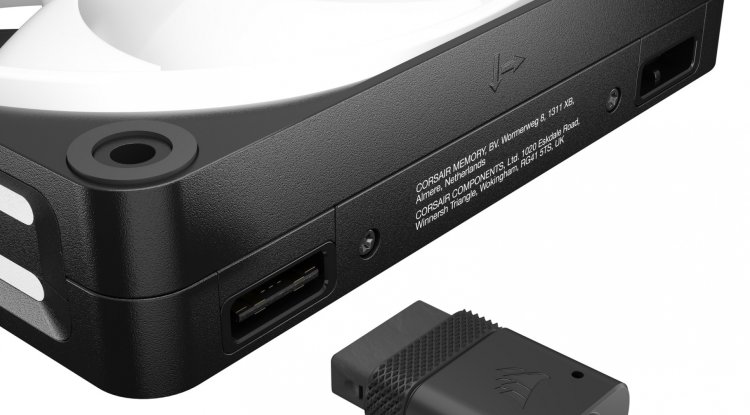 Corsair iCUE Link System Hub