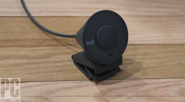 logitech BRIO 300