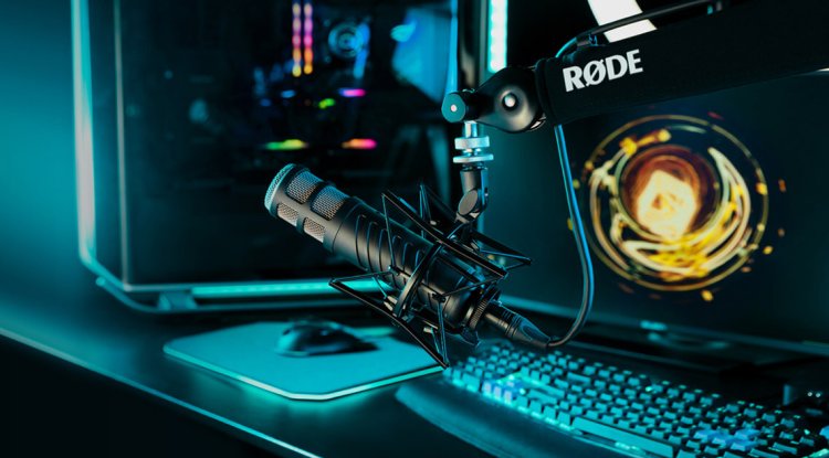 RODE Procaster Broadcast Quality Dynamic Microphone