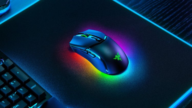 Razer Cobra Pro Ambidextrous Wireless Gaming Mouse