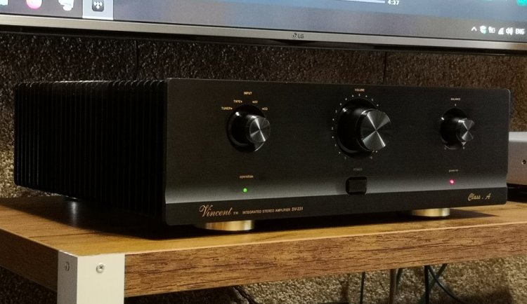 Vincent - SV-231 - Class A - Solid state integrated amplifier