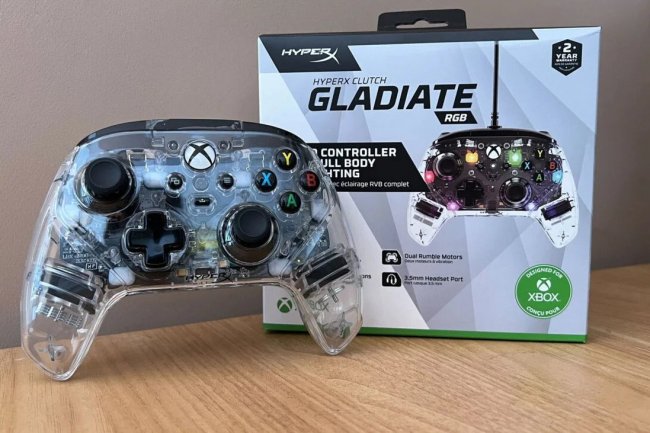 HyperX Clutch Gladiate RGB