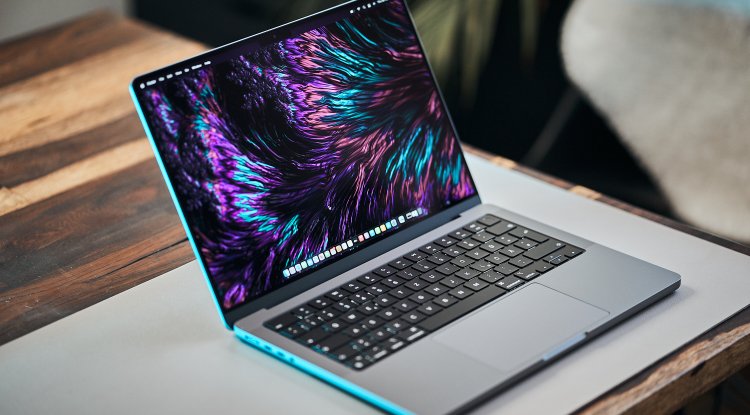Apple MacBook Pro 14 (2023)