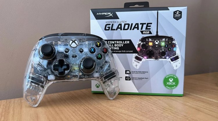 HyperX Clutch Gladiate RGB