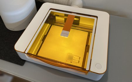 Glowforge Aura – A Sophisticated Laser for Crafters