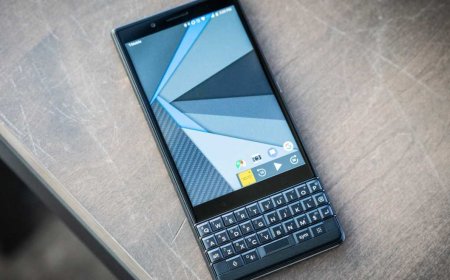 BlackBerry: The Precursor to Modern Smartphones