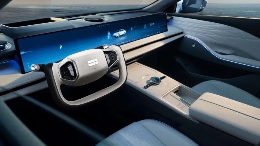 BOE's Innovative 45-Inch 8K Car Display: Revolutionizing the Smart Cockpit